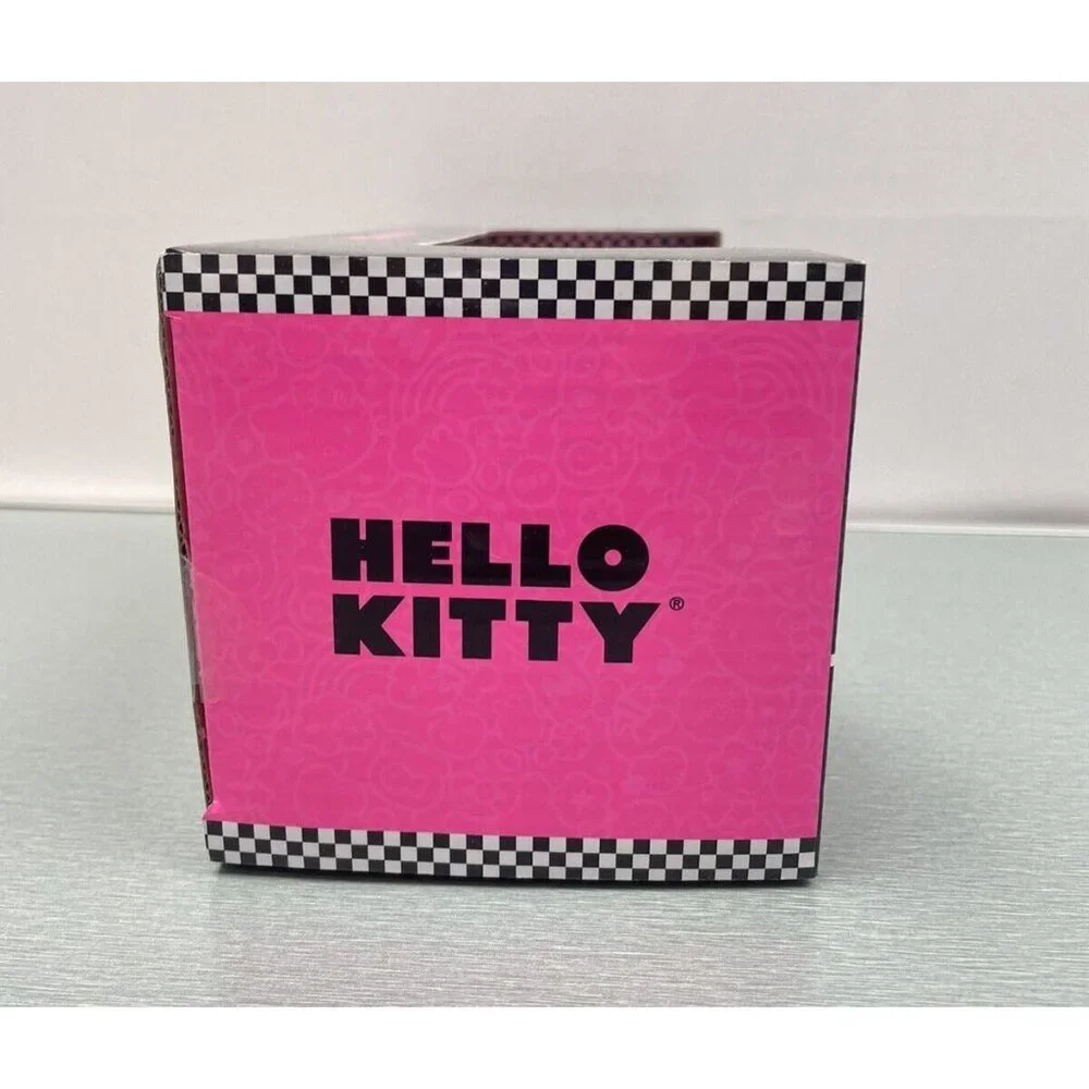 HELLO KITTY REMOTE CONTROL RACING CAR 8" AGES 8+ - Picture 11 of 11